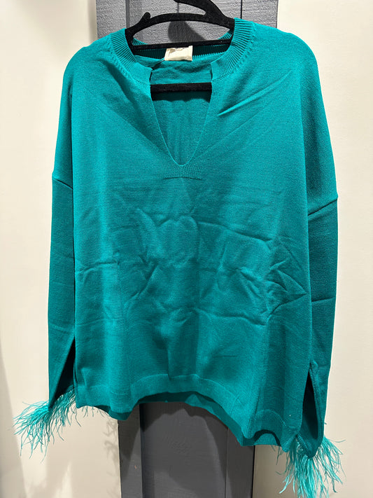 Solid Split Neck Bell Sleeve Top (Curvy)